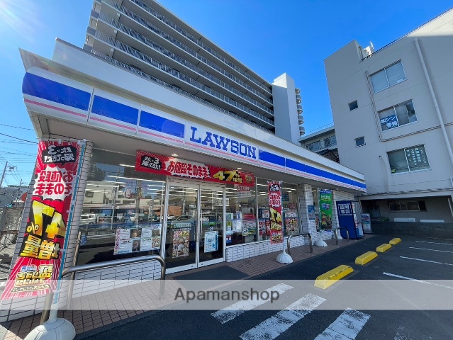 コンビニ　ローソン（コンビニ）まで192m