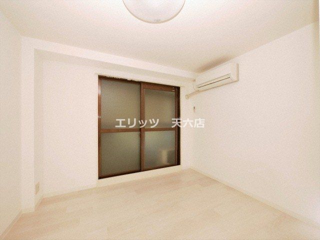 居室・リビング　収納