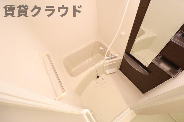 バス・シャワールーム　日々の疲れを癒すお風呂付です