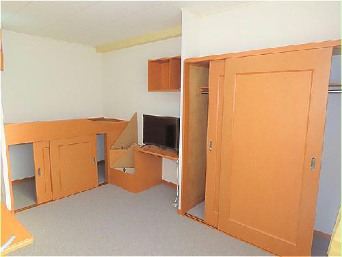 収納　クローゼット、ベッド下収納あり