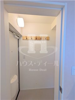 玄関　別号室参考写真です
