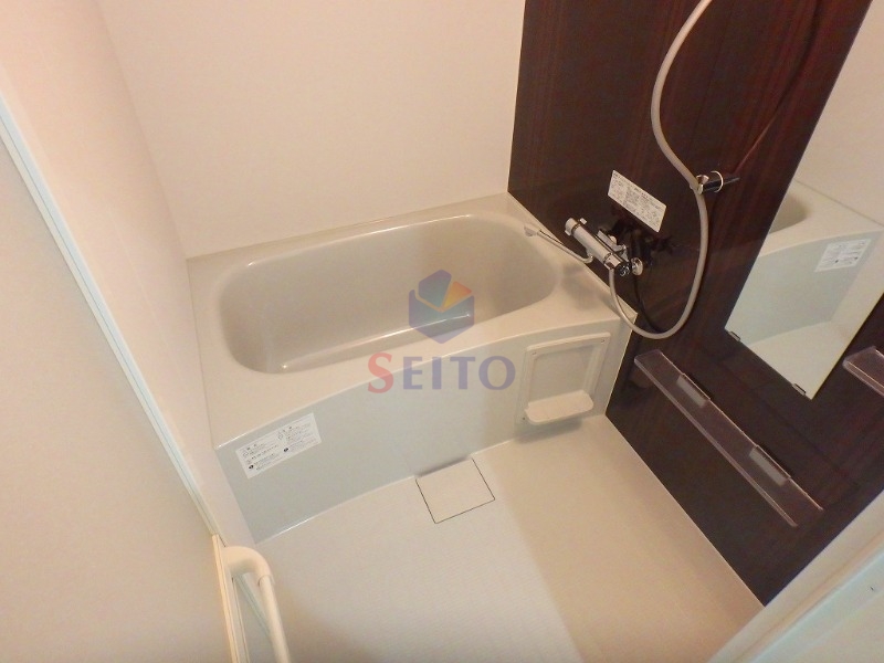 バス・シャワールーム　同型モデル