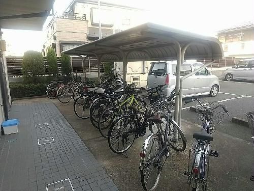 レオパレスITの外観写真