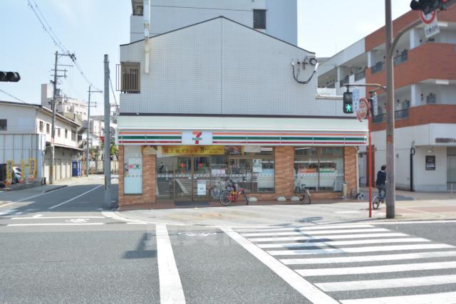 コンビニ　セブンイレブン　大阪北加賀屋1丁目店（コンビニ）まで503m