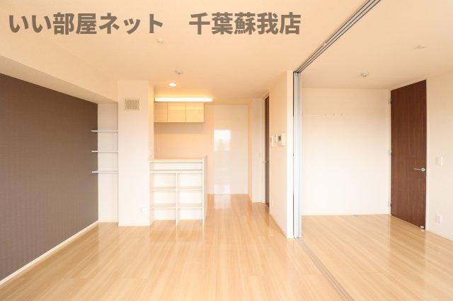 居室・リビング　使いやすい居間です