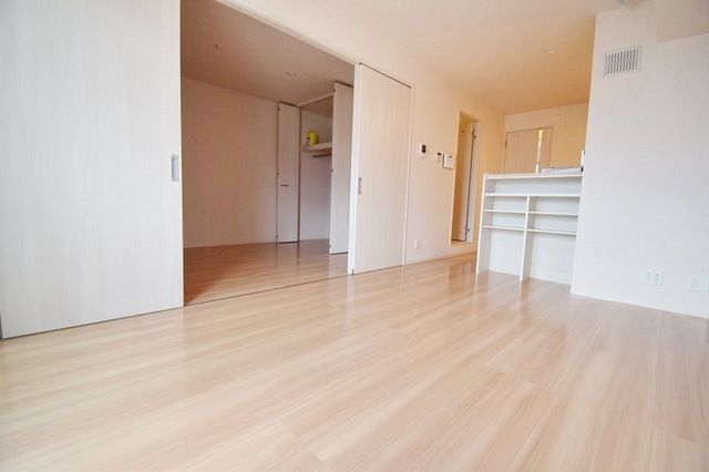 居室・リビング　別部屋参考写真