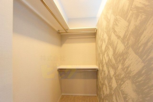 収納　ウオークインクローゼット完備です♪