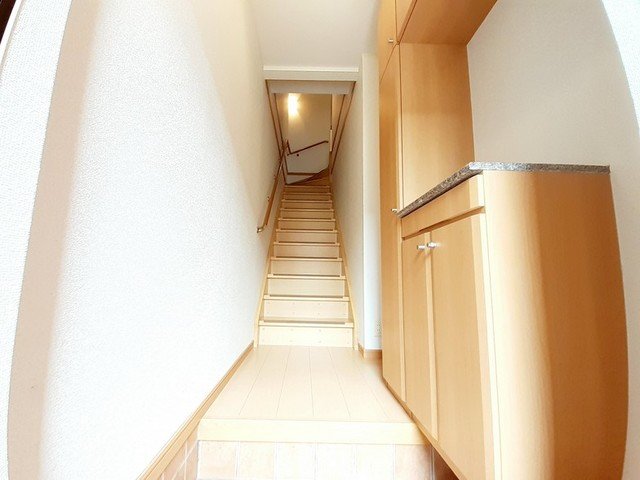 玄関　明るい玄関です