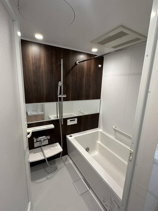 バス・シャワールーム　別の部屋の写真になります。