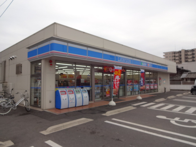 コンビニ　ローソン（コンビニ）まで118m