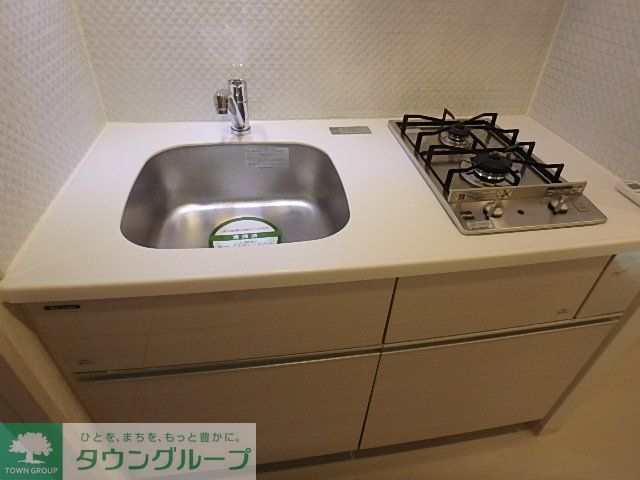 キッチン　システムキッチン（2口ガスコンロ）