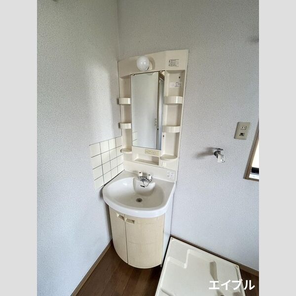 洗面設備　広い洗面スペース