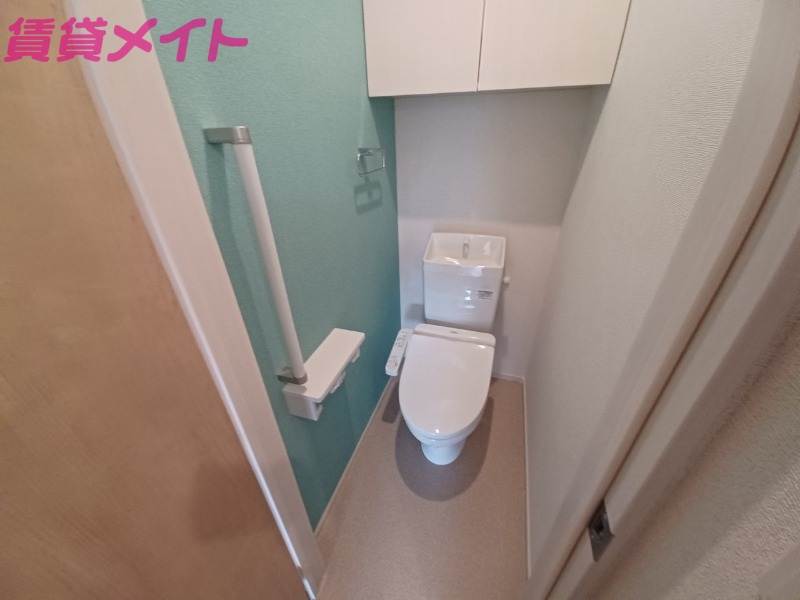 トイレ　同タイプ画像参考