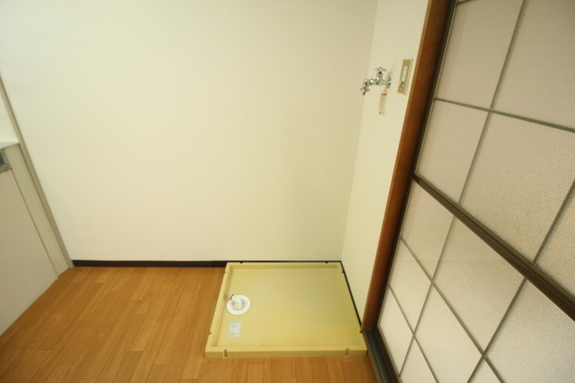 その他部屋・スペース　洗濯機置き場