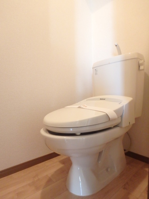 トイレ　図面と現状に相違がある場合には現状を優先