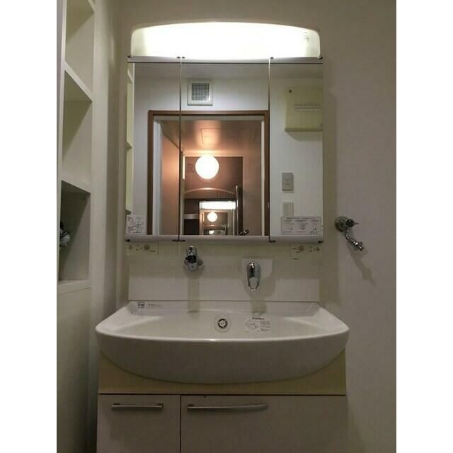 洗面設備　※別部屋参考写真です