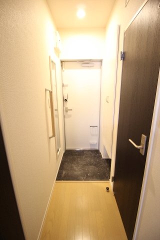 玄関　シンプルで使いやすい玄関です