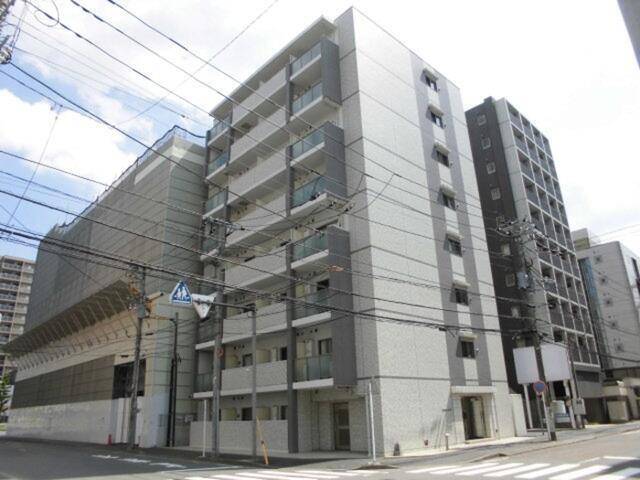 建物外観　外観タイル張りです