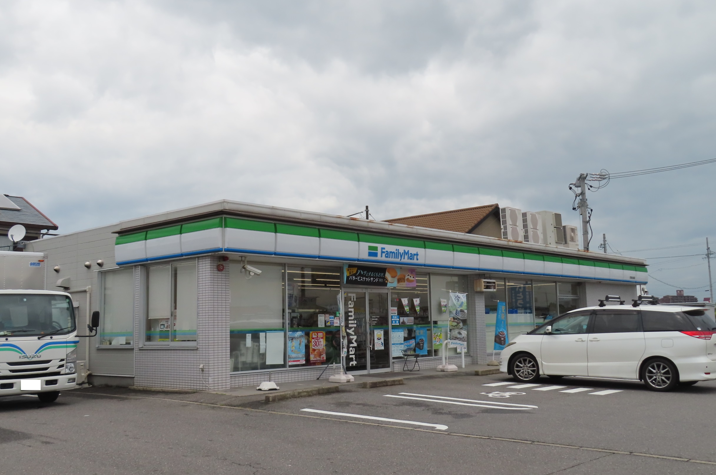 コンビニ　ファミリーマート 安城池浦店（コンビニ）まで381m