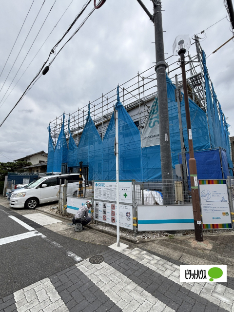 建物外観　建築中