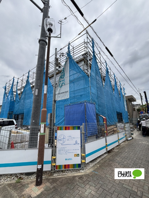 建物外観　建築中