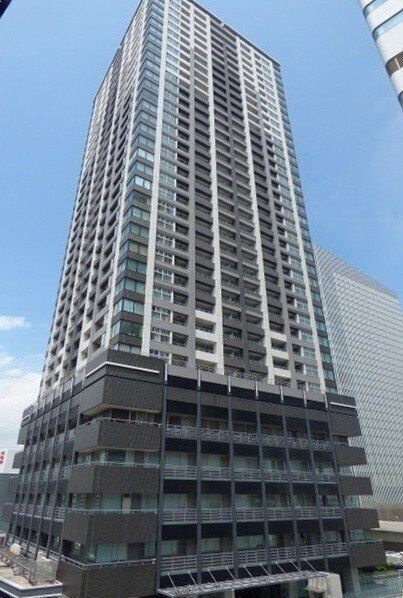 建物外観　オートロック完備