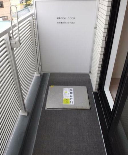 バルコニー