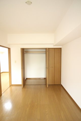 収納　【同間取り参考写真】ベルドゥムール　豊島区西巣鴨1