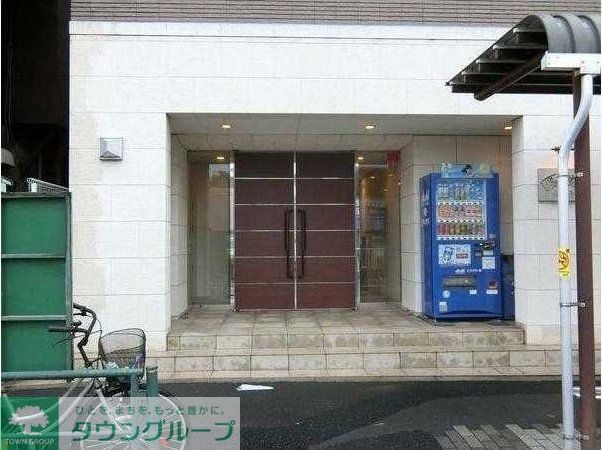エントランス　エントランス