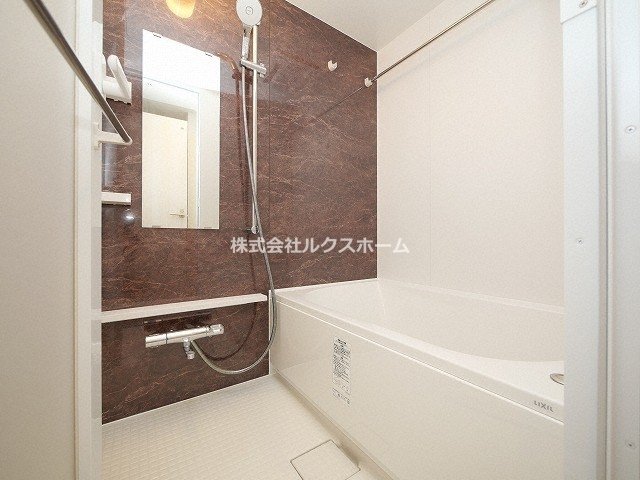 バス・シャワールーム　日々の暮らしに欠かせないお風呂です