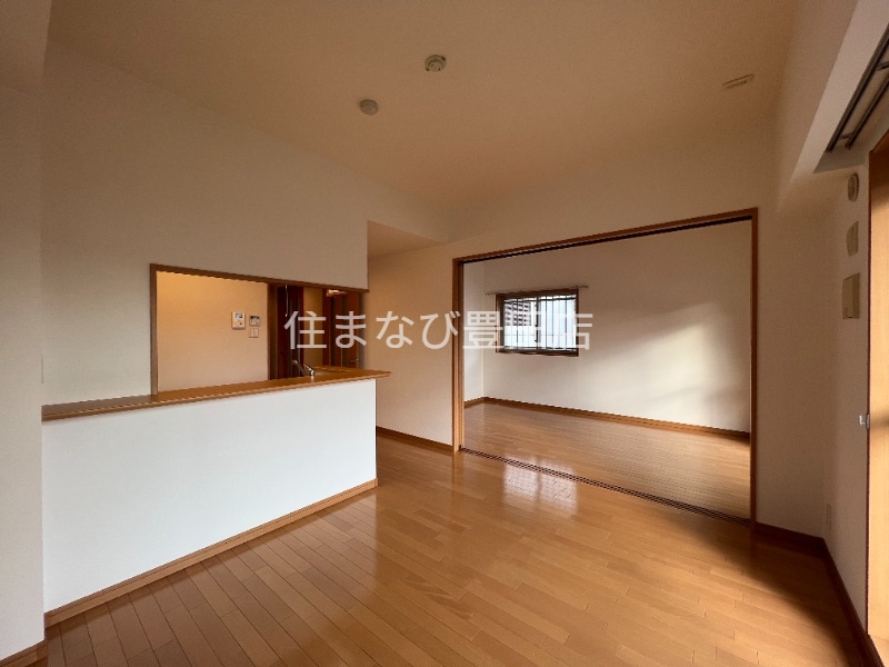 居室・リビング　同型別部屋写真