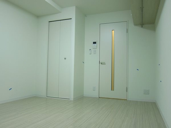 居室・リビング　同建物別部屋のお写真です。