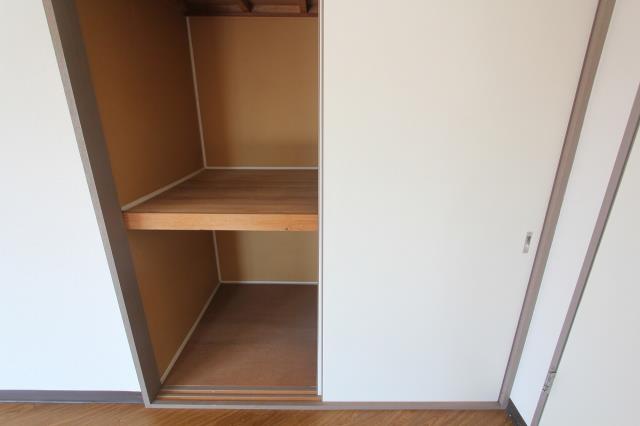収納　大きなお荷物も収納できます。