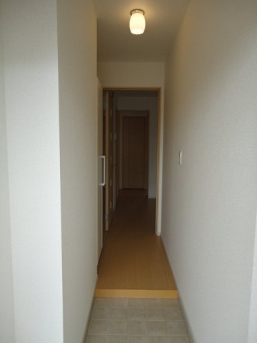 玄関　落ち着いた玄関です