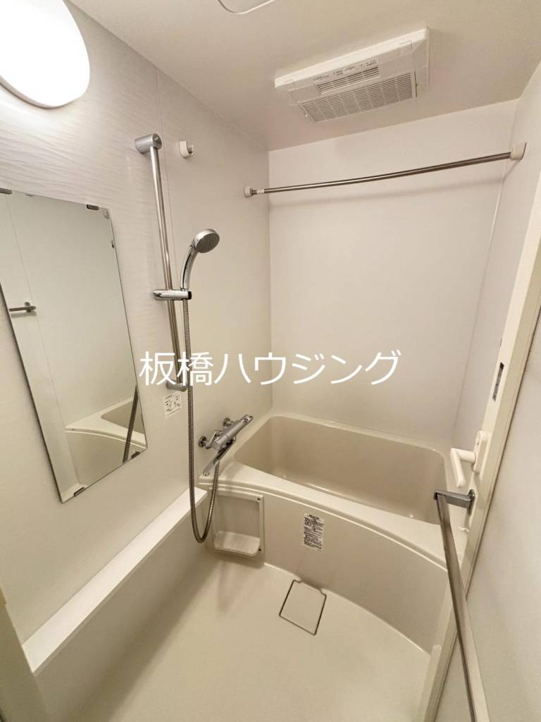 バス・シャワールーム　同仕様