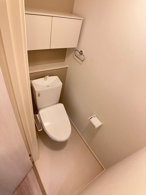 トイレ　落ち着いたトイレです