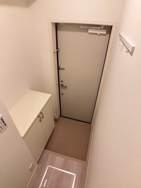 玄関　収納もある玄関です