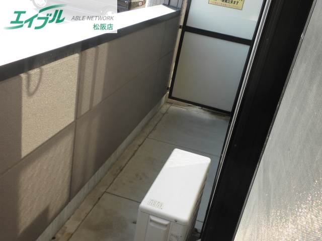 バルコニー　同物件別室画像