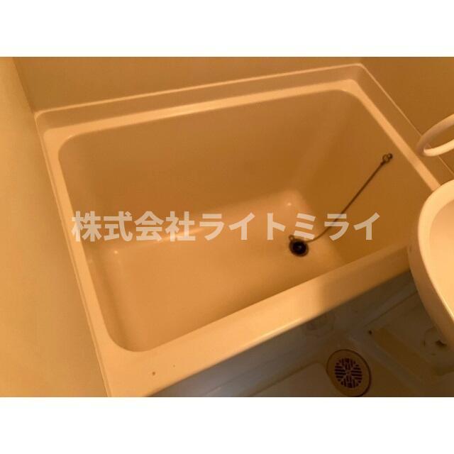 バス・シャワールーム　?