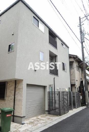 建物外観　お電話でお問い合わせ頂きますとスムーズに対応可能です＾＾
