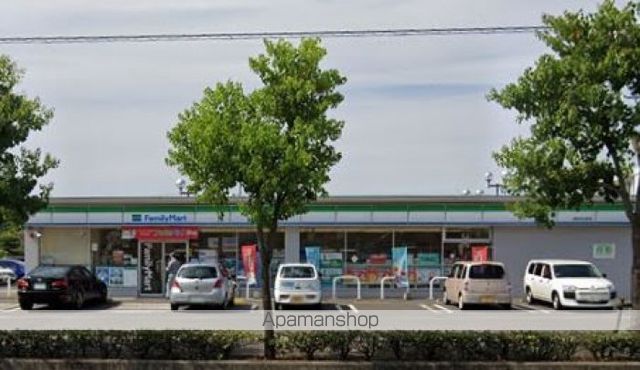 コンビニ　ファミリーマート高松元山町店（コンビニ）まで253m