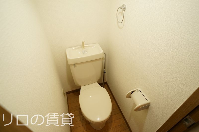 トイレ　同型タイプ