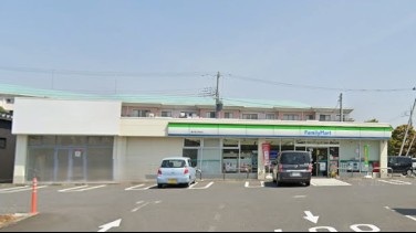 コンビニ　ファミリーマート 龍ケ崎久保台店（コンビニ）まで1848m