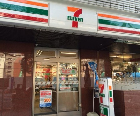 コンビニ　セブンイレブン水天宮前店（コンビニ）まで346m