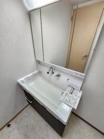 奥沢6丁目戸建ての内装写真