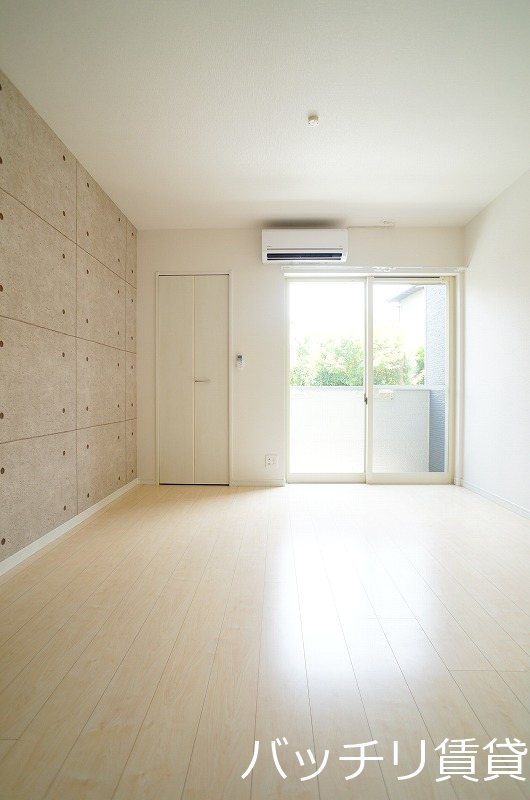 居室・リビング　＊画像は別部屋の為イメージ、現状を優先いたします