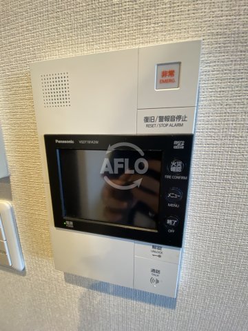 セキュリティ　大阪ひびきの街ザ・サンクタスタワー　TVモニター付きインター
