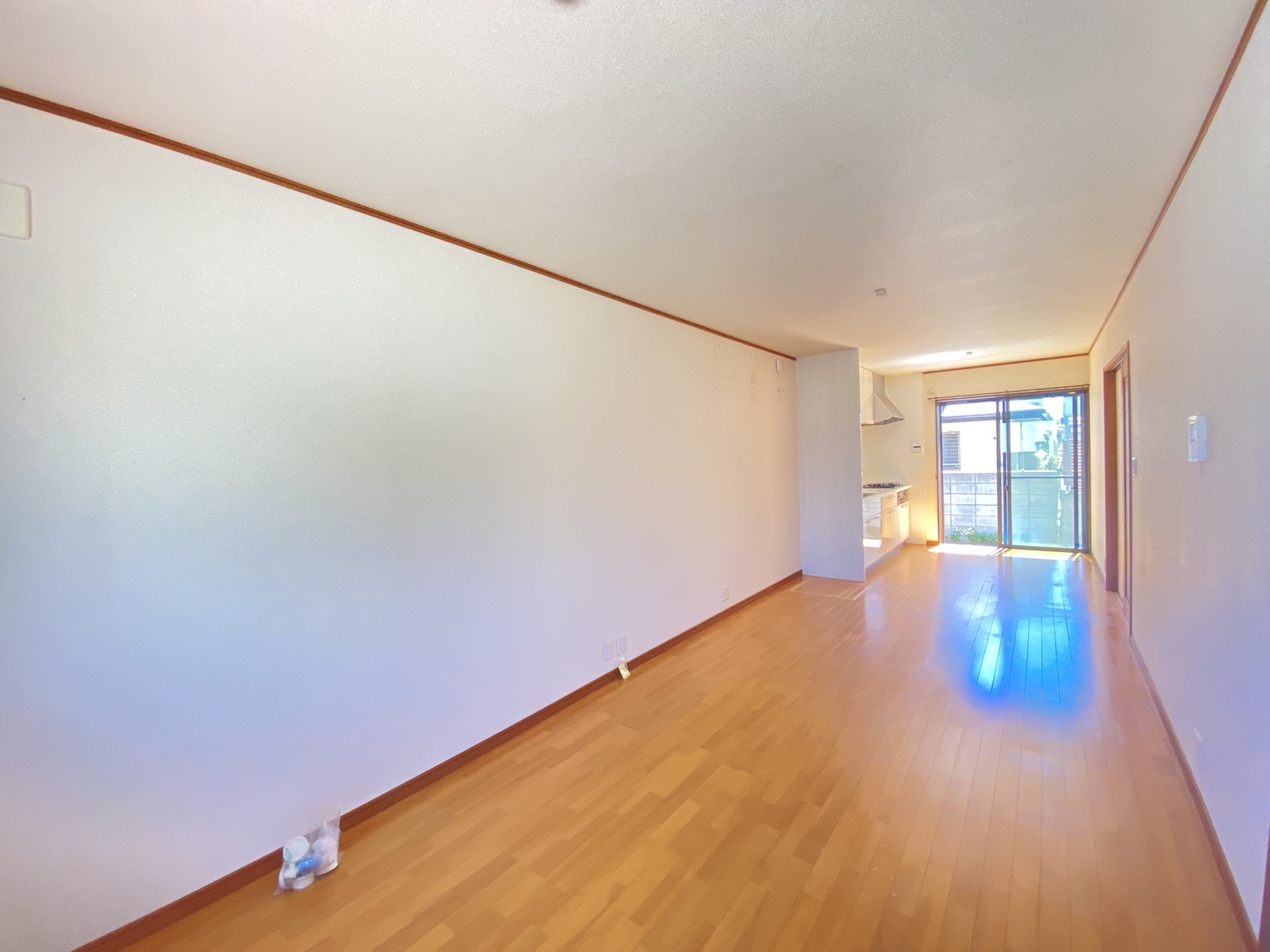 西舞子3丁目戸建の居間写真