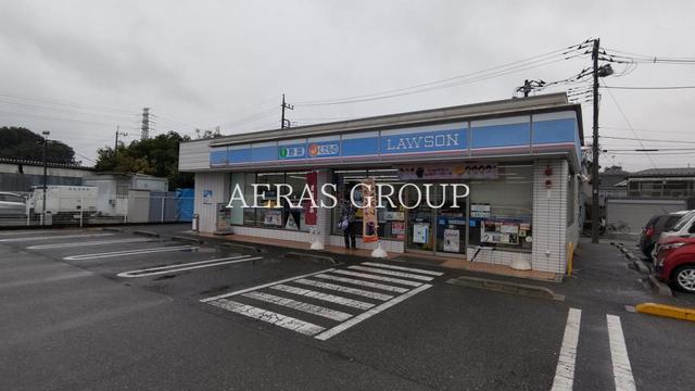 コンビニ　ローソン三芳藤久保北店（コンビニ）まで557m