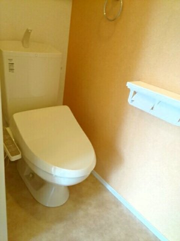 トイレ　トイレもきれいです